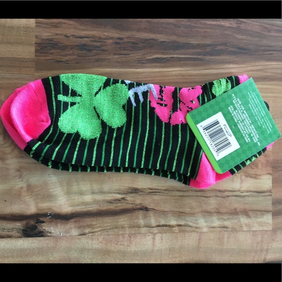 NWT 2 pairs socks ET/TU &ST PATRICK’S 1 size - Picture 3 of 6